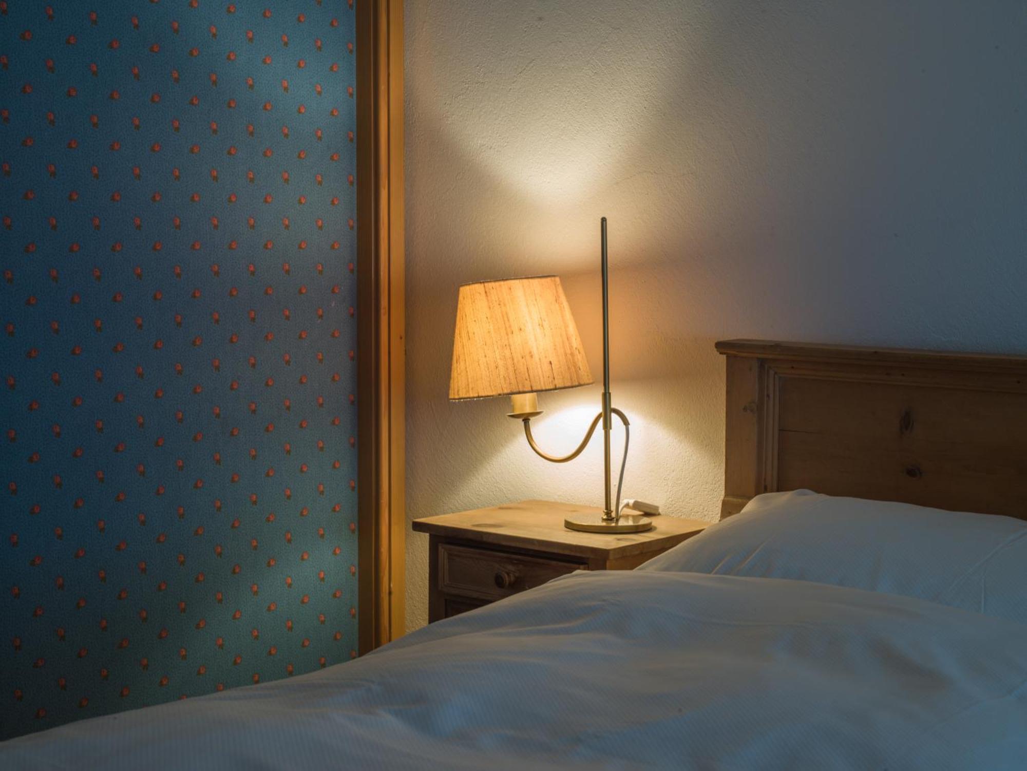 Chesa Michel Apartment Bever Ngoại thất bức ảnh