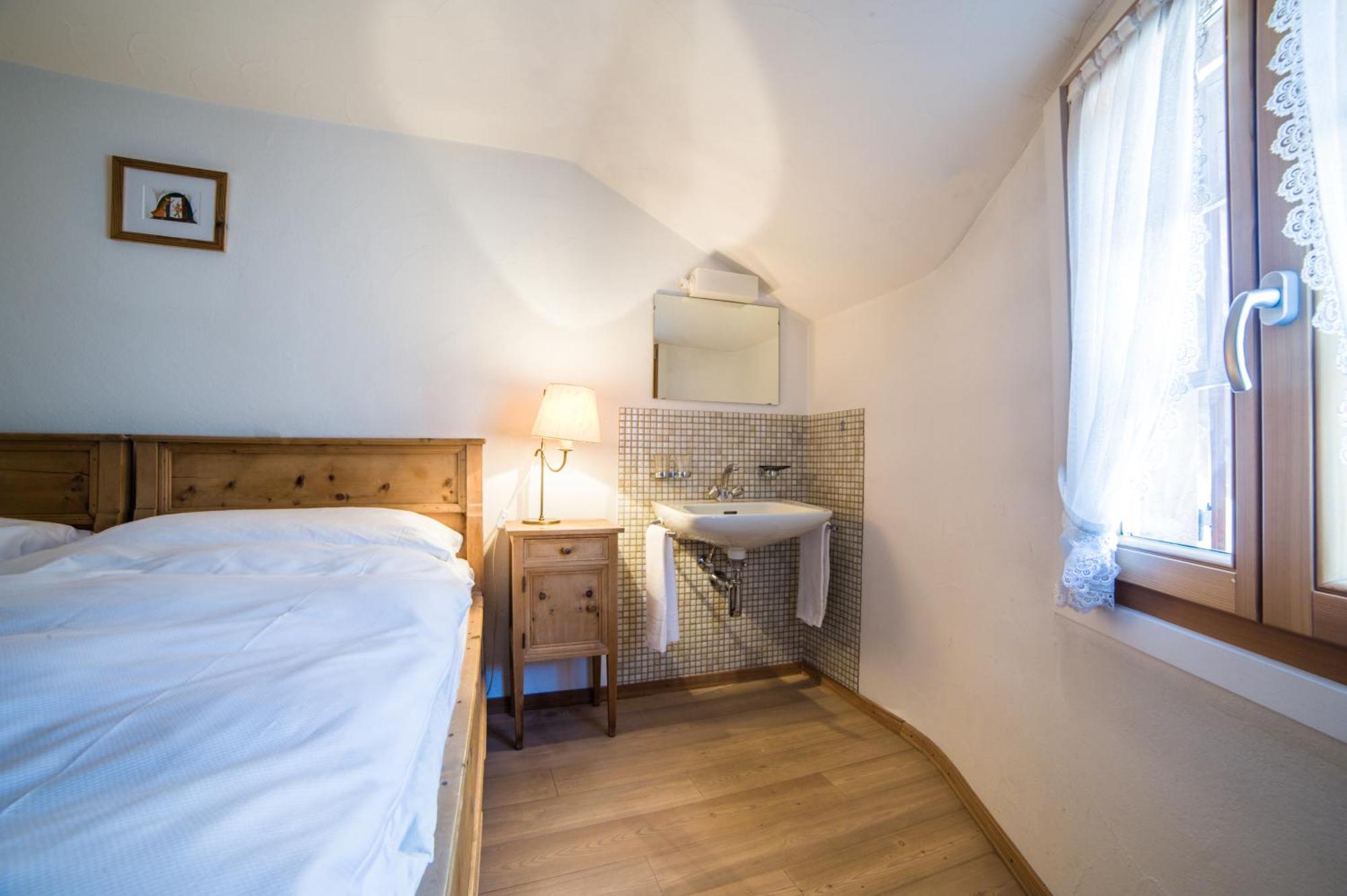Chesa Michel Apartment Bever Ngoại thất bức ảnh